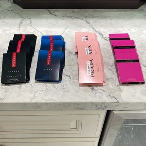 Prada Fragrance 12 pieces of perfume Sample Women / Men
